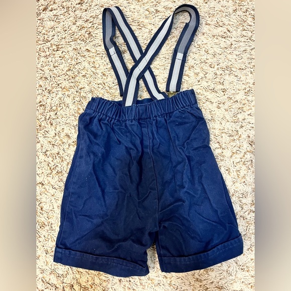 Little Bitty Pleated navy blue shorts with suspenders - Picture 9 of 10